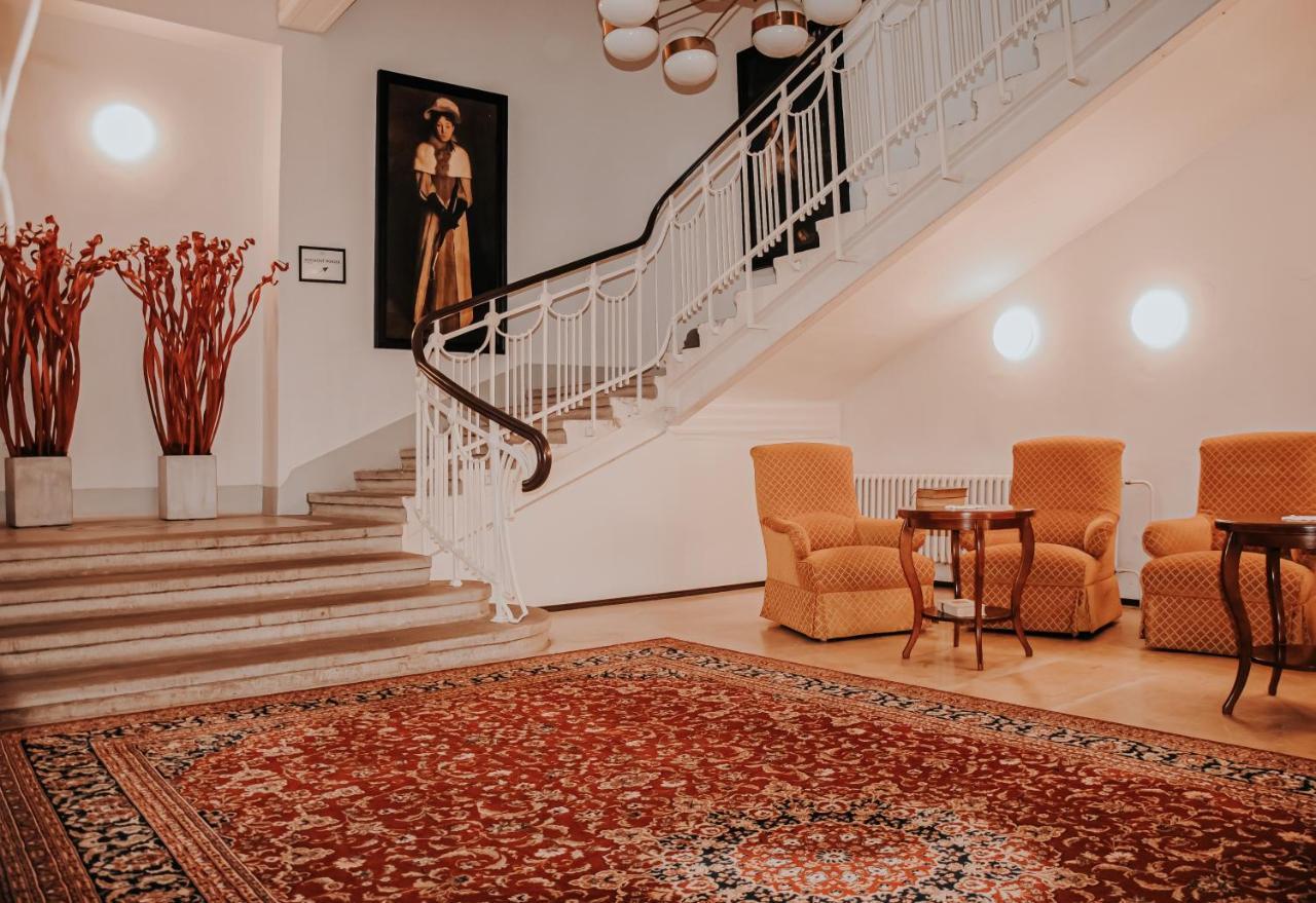 B&B Hotel Praha Nový Jičín Bagian luar foto