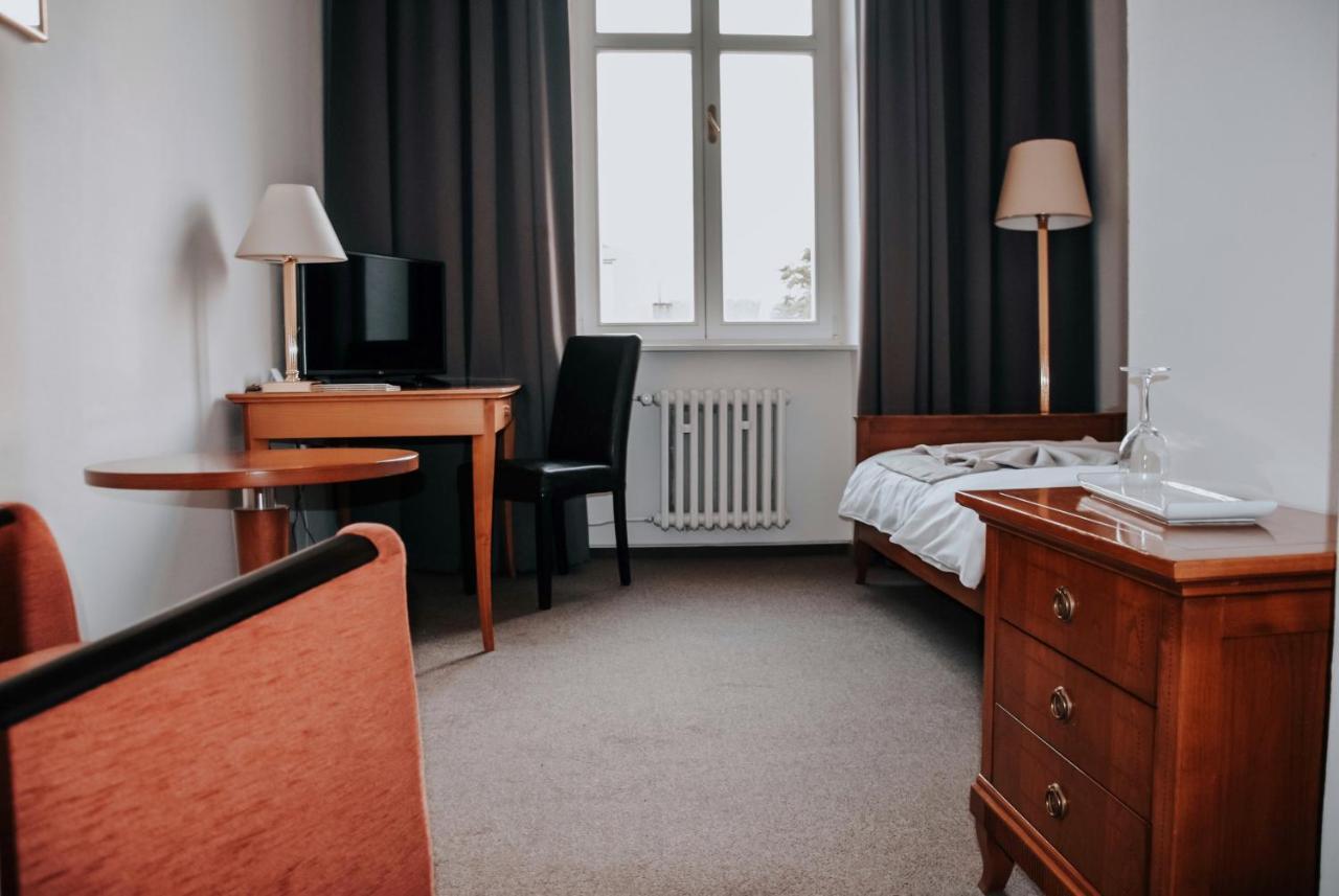 B&B Hotel Praha Nový Jičín Bagian luar foto