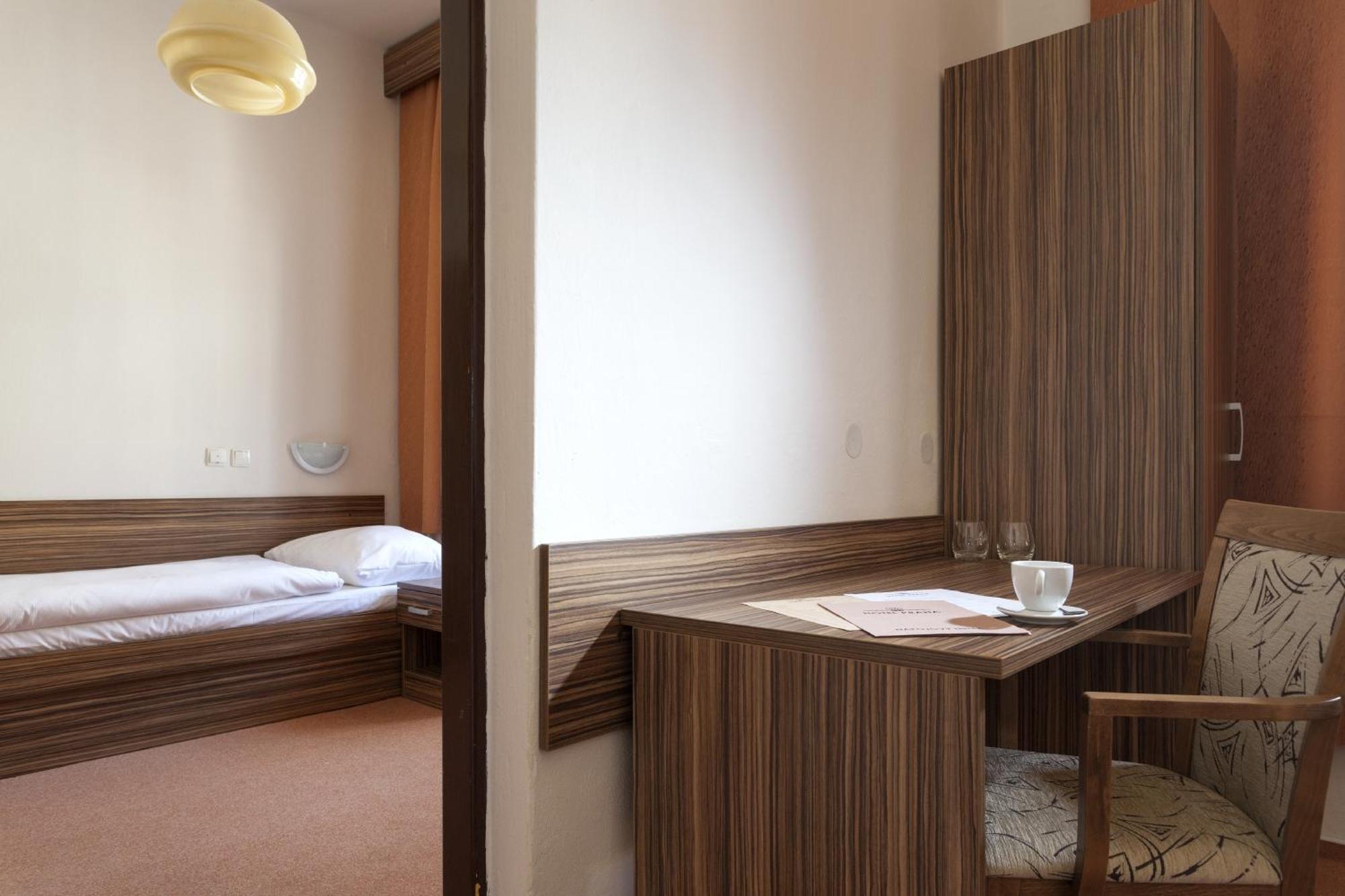 B&B Hotel Praha Nový Jičín Ruang foto