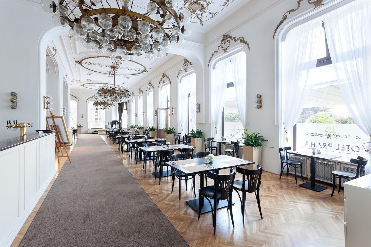 B&B Hotel Praha Nový Jičín Bagian luar foto