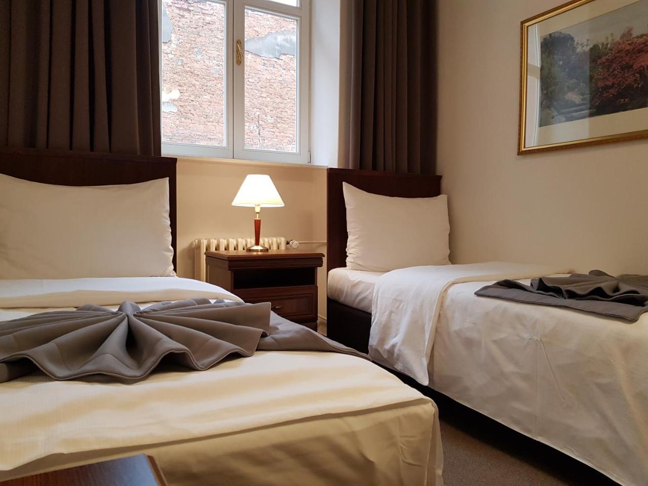 B&B Hotel Praha Nový Jičín Bagian luar foto